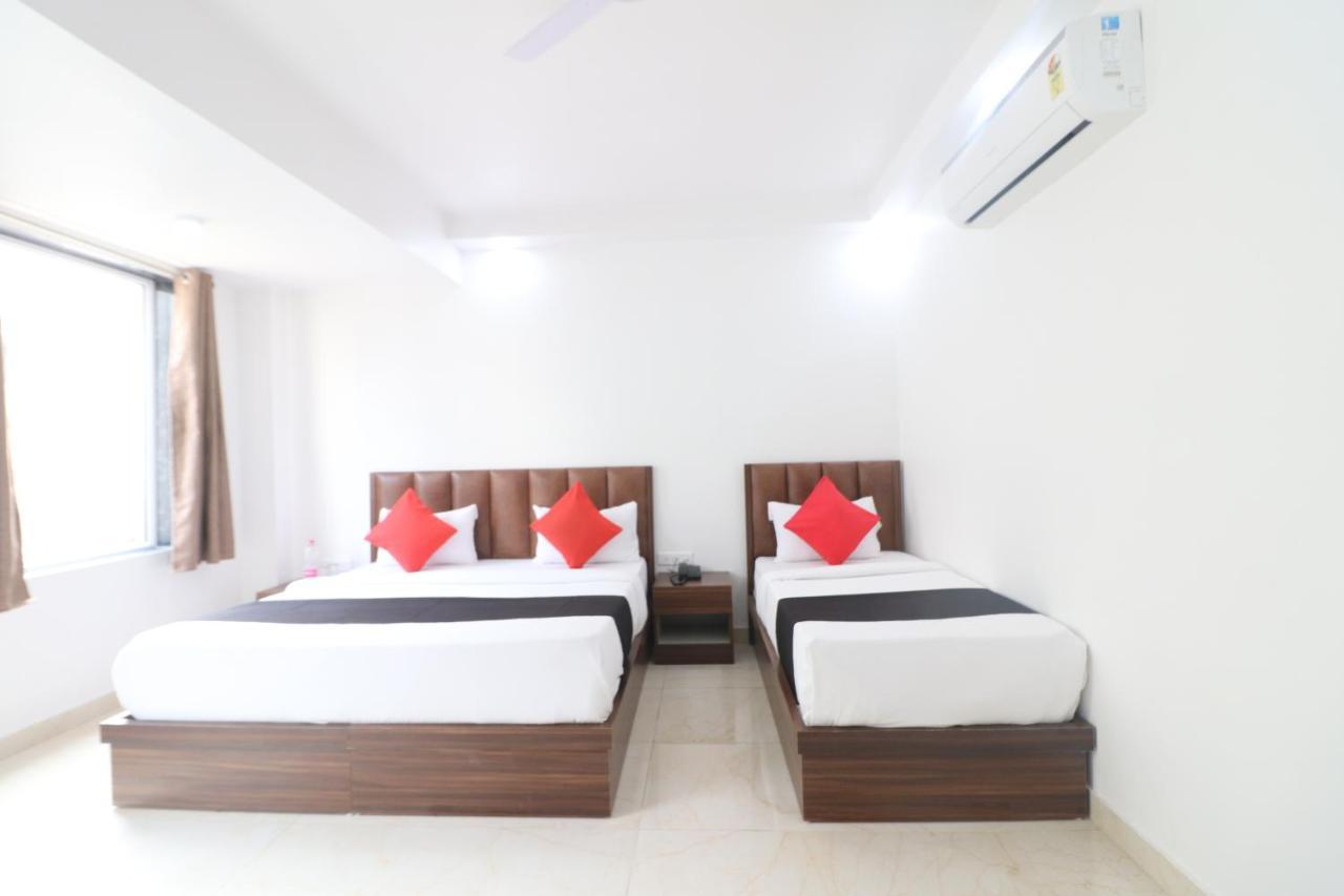 Hotel King Plaza New Delhi Extérieur photo